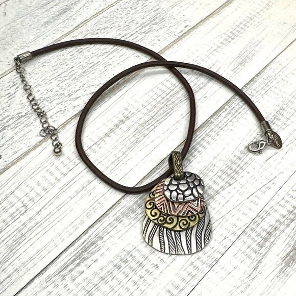 Lia Sophia Necklace Multi Tone Pendant Adjustable Length - Picture 4 of 5